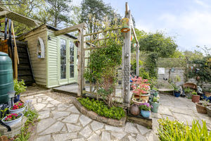 Photo 16- click for photo gallery